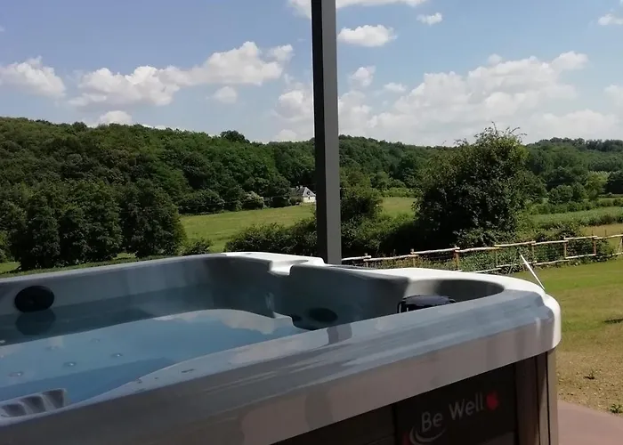 La Haute Forge - B&B Bed and breakfast Thoiré-sur-Dinan